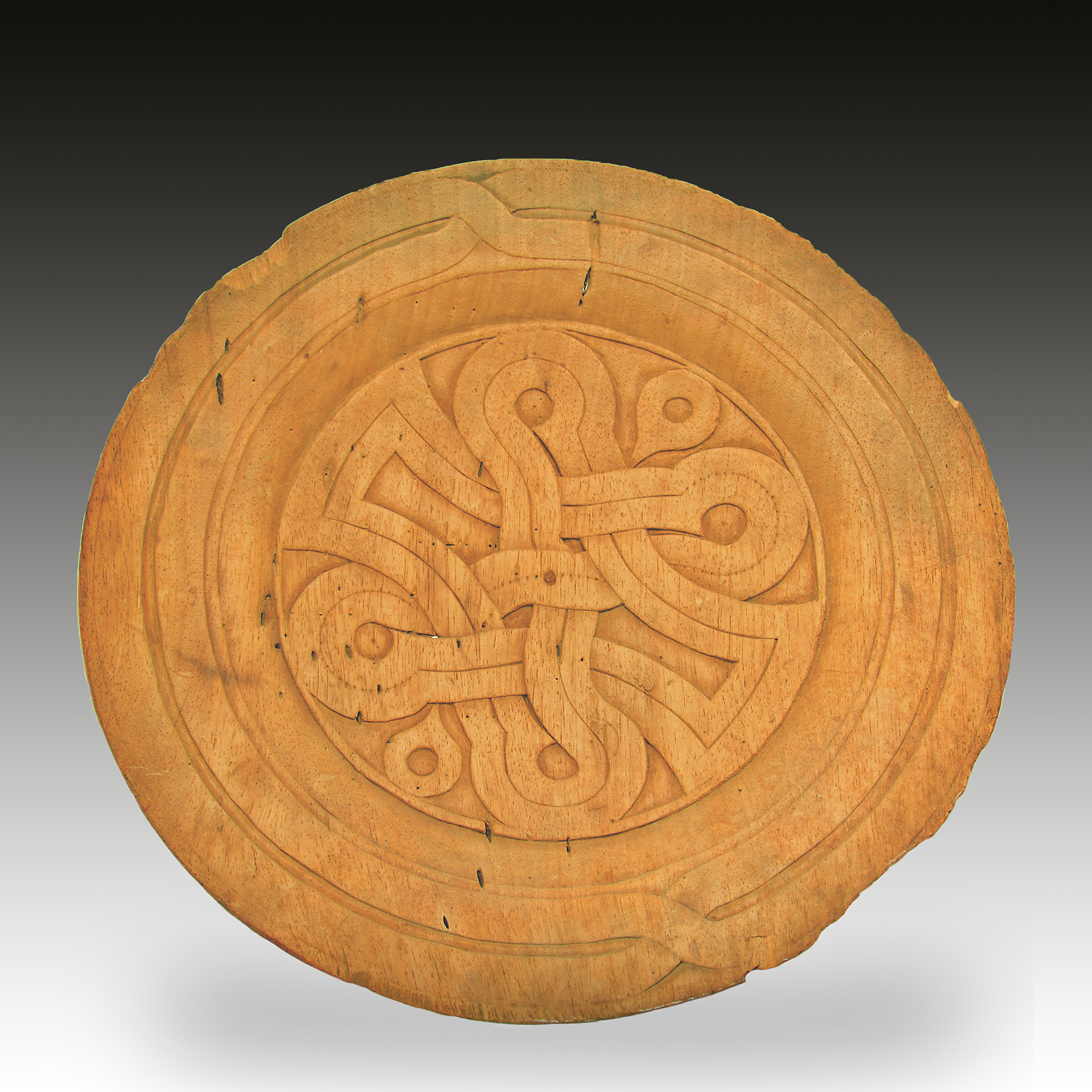 A Surinam wooden dish